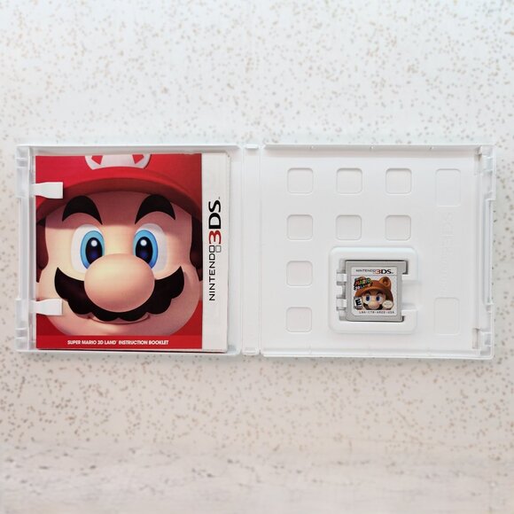 Super Mario 3D Land for NIntendo 3DS - Picture 2 of 7